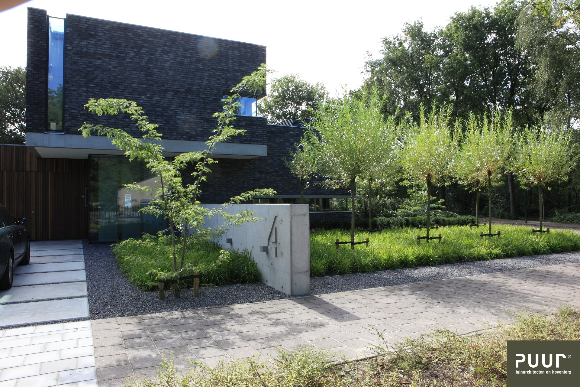 legering Ontslag Landgoed Tuin met betonnen terras | Bekijk ons project - PUUR Groen